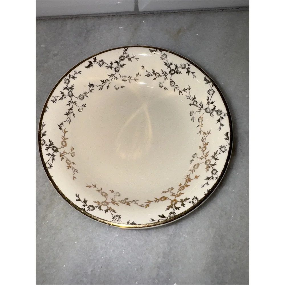 universal cambridge camwood ivory 22 carat gold Saucer Set Of‎ 4